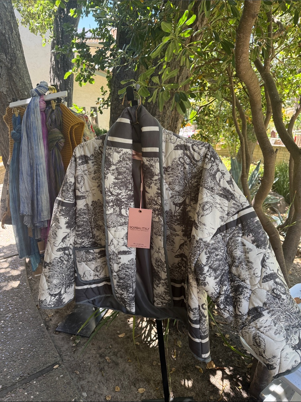 Scandi & Sky Printed Quilted Jacket - Black & White